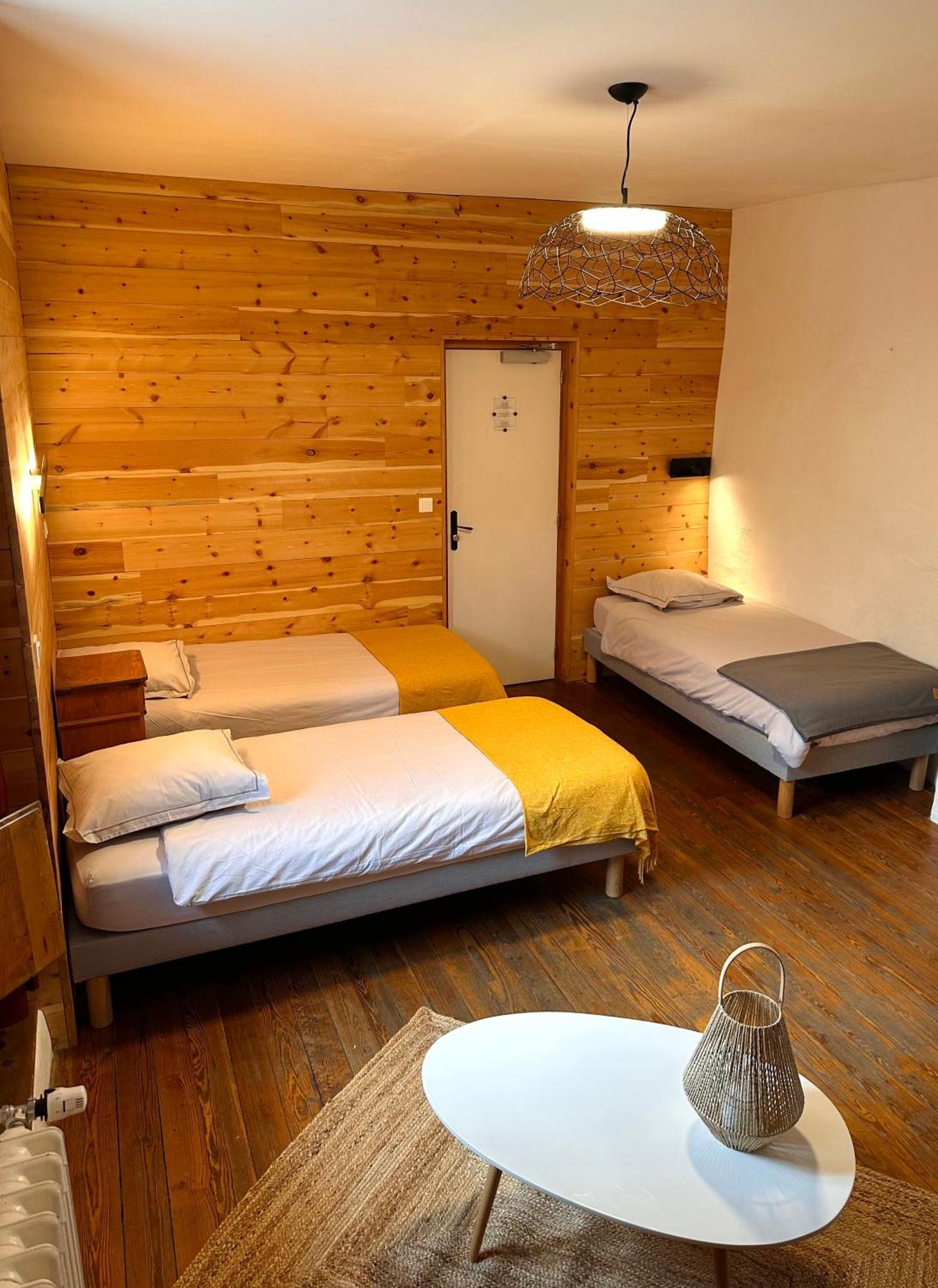 Auberge Le Glacier Bleu Mont-Dauphin Zewnętrze zdjęcie